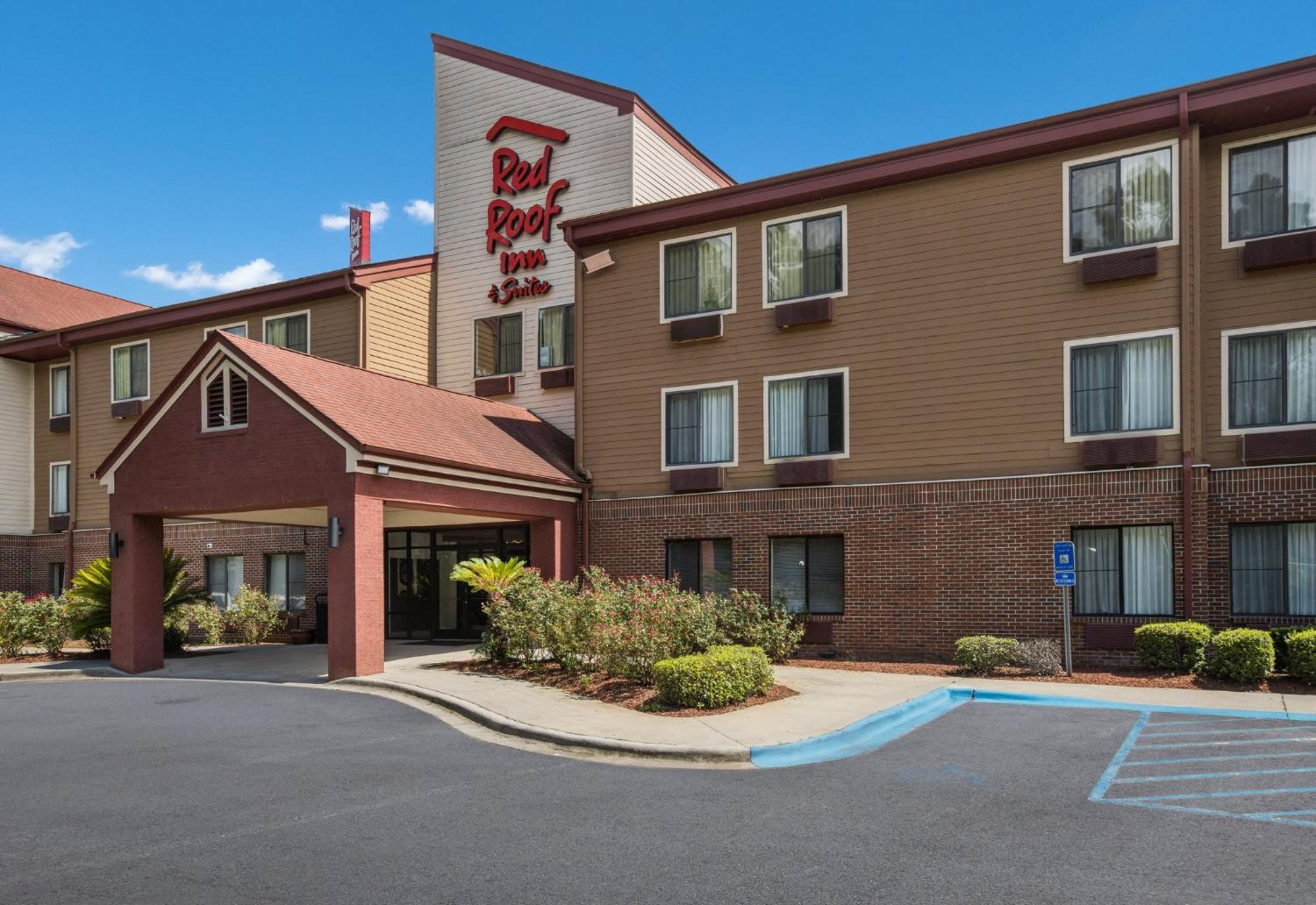 Red Roof Inn&Suites Savannah Airport Pooler Bagian luar foto