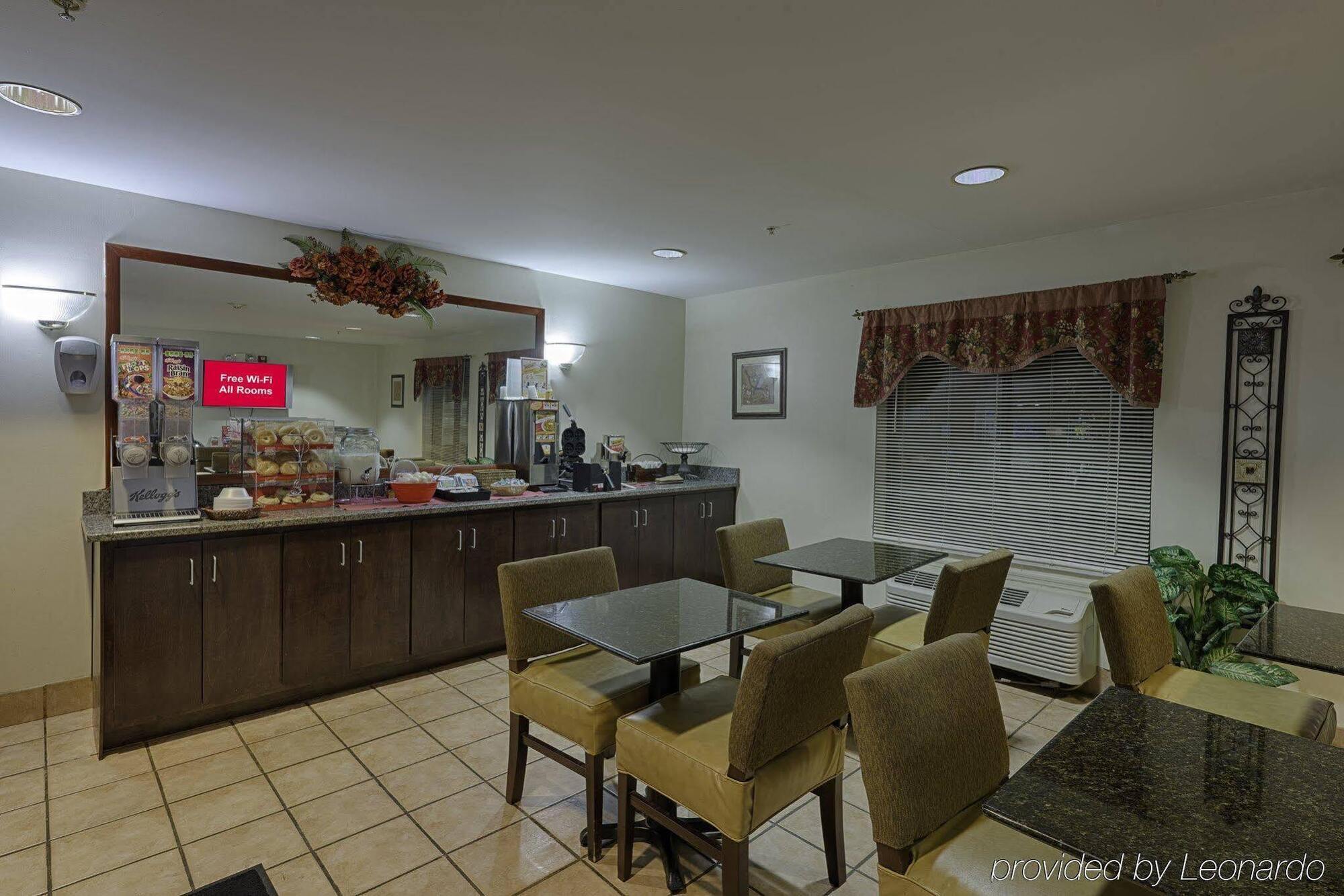 Red Roof Inn&Suites Savannah Airport Pooler Bagian luar foto